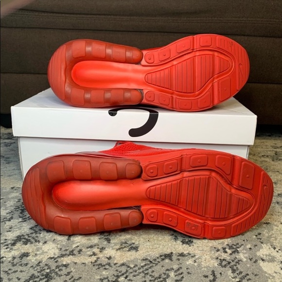 Nike shoes - Picture 1 of 4